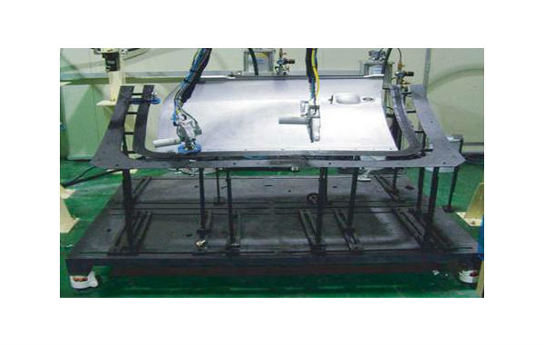 It is applied on the inner part of hemming flange of Door, Hood, Trunk lid etc